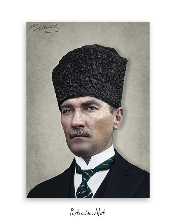 Atatürk Kalpaklı Sivil Kıyafetli Afişi